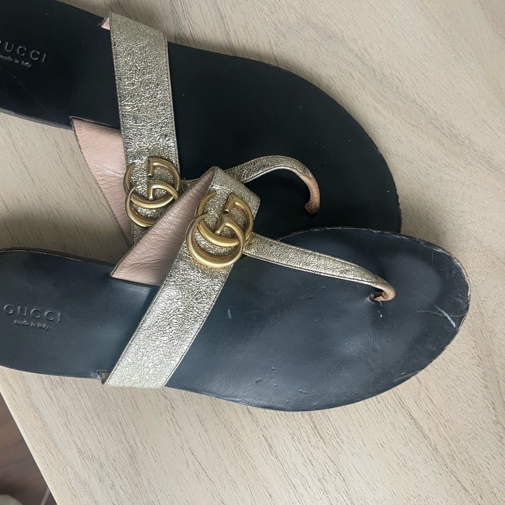 Authentic Gucci GG Marmont Metallic Sandals-Gold-Size 41 - With Dust Bag & Box - Picture 2 of 5